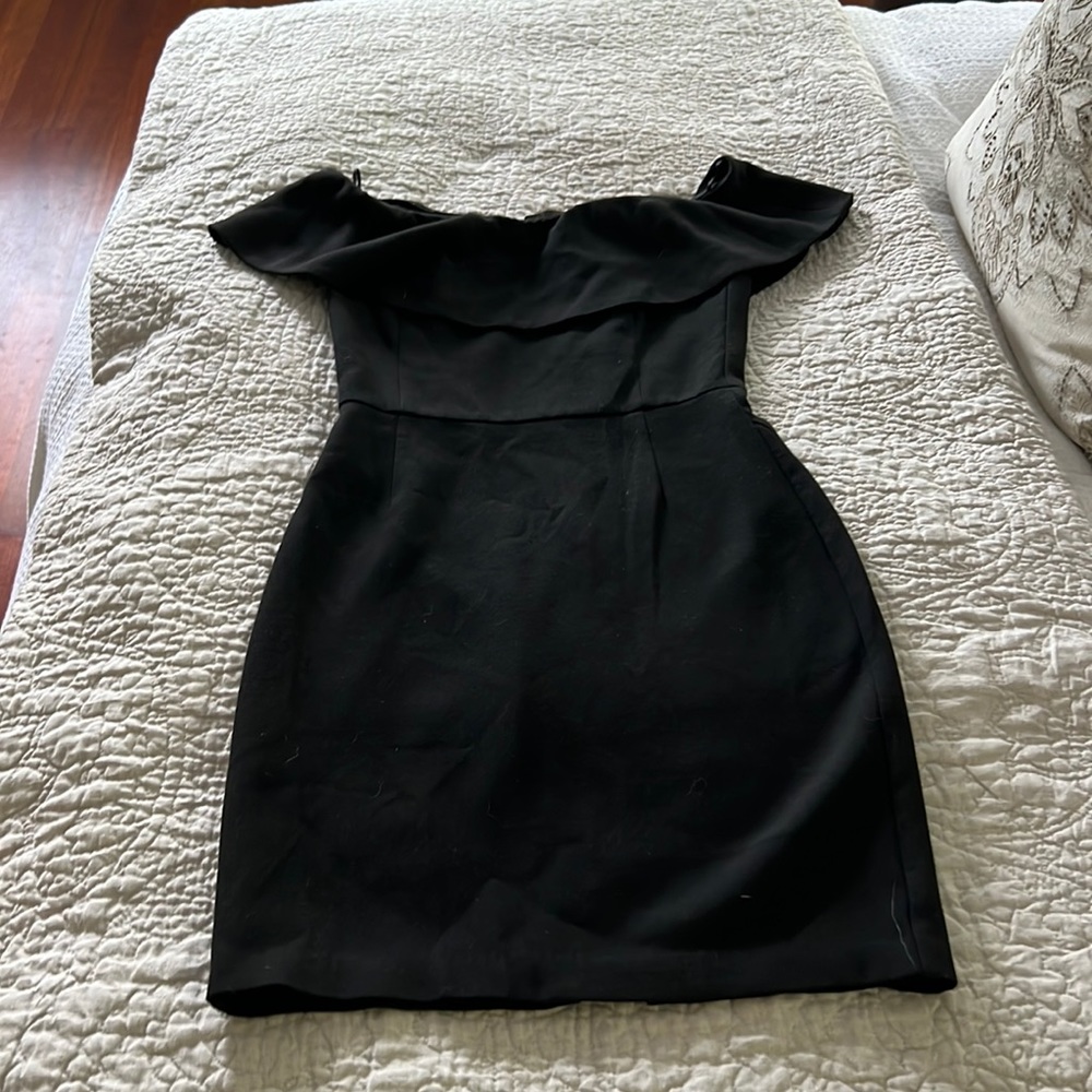 Zara black off the shoulder fitters cocktail dress